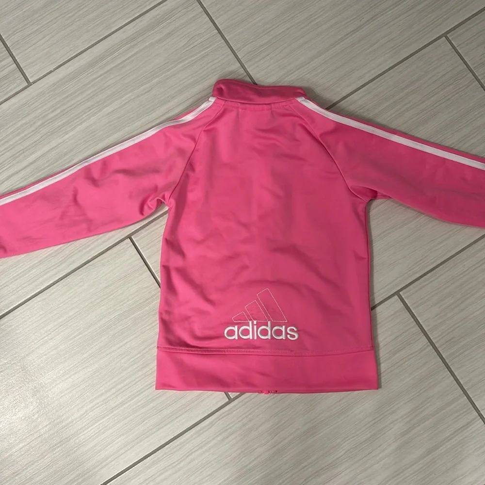 Girls pink Adidas track jacket. Size 6 - Picture 5 of 8